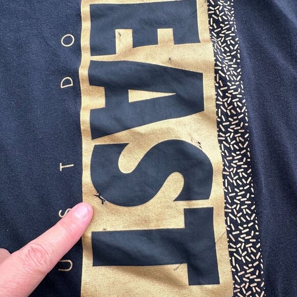 Nike Youth Black Tee "Be A Beast" Gold Graphic Short Sleeve Cotton Shirt M - Picture 7 of 7